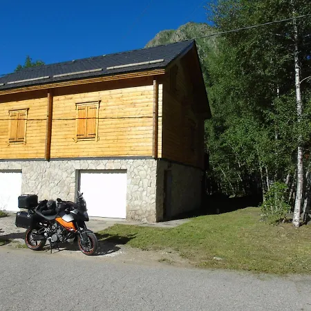 Chalet Bois Au Milieu Des Pyrenees LʼHospitalet-près-lʼAndorre Exterior foto